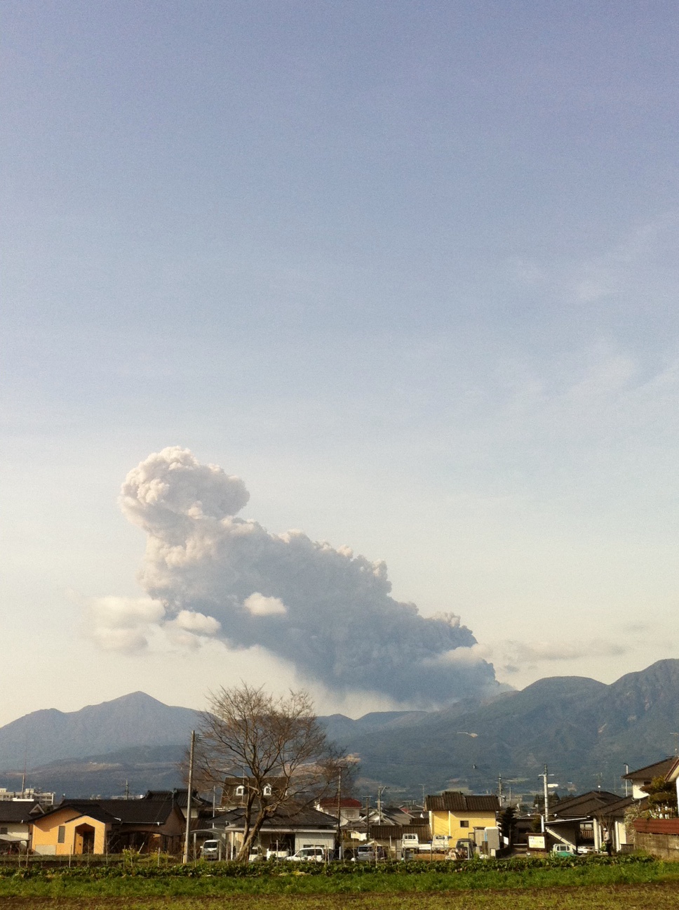 新燃岳3/23